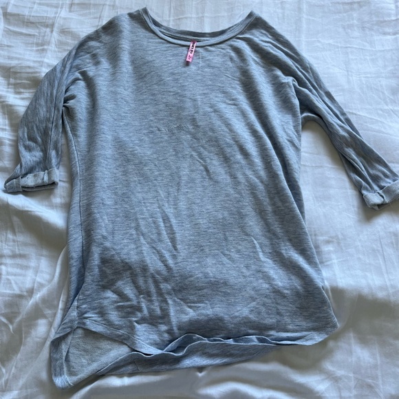 Grey capri tee - Picture 2 of 5